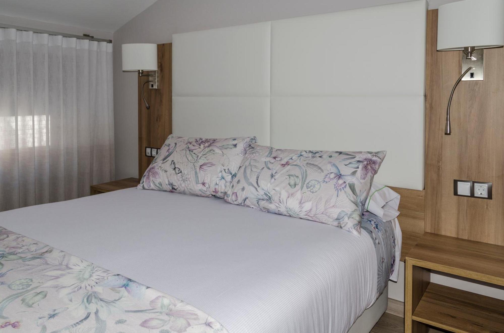 Riaño Hotel Presa חדר תמונה