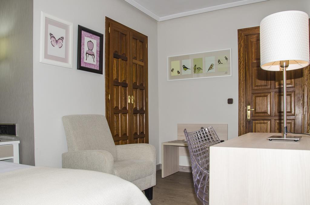 Riaño Hotel Presa מראה חיצוני תמונה